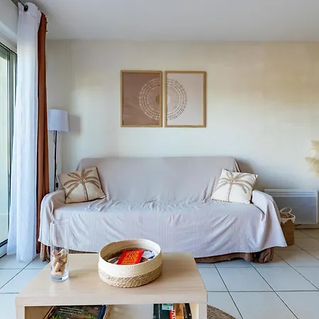 Le Cosy Vignes - Piscine Partagee Azille